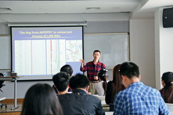 專訪未來科學(xué)大獎得主柴繼杰 20年只為尋找抗病“密碼”